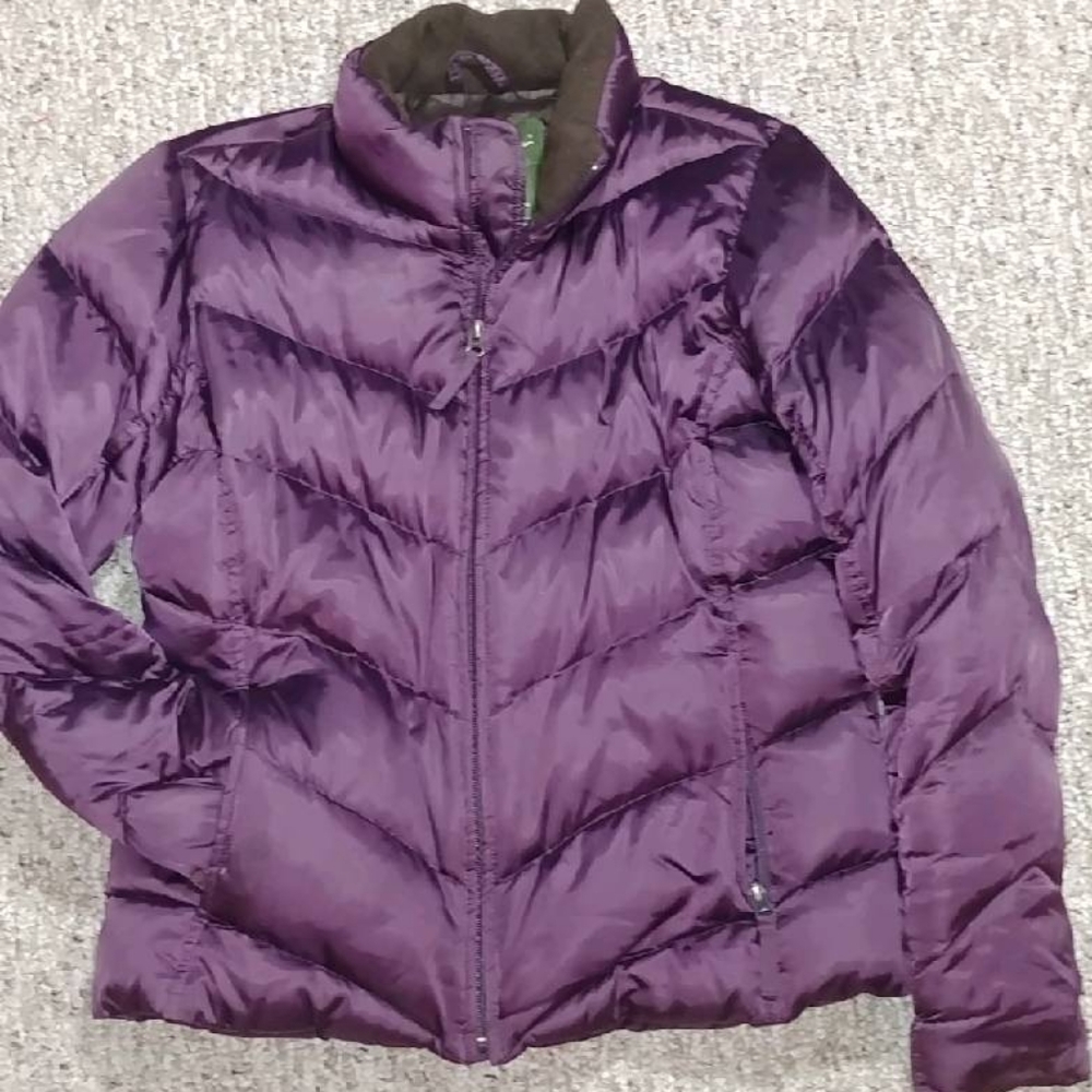 Eddie Bauer down puffer jacket